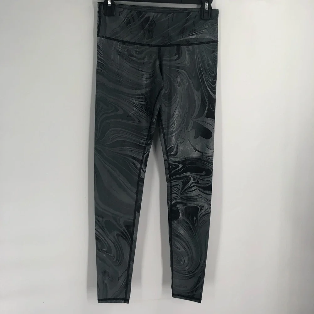 ALO YOGA Airbrush Legging Black Marble Grey Swirl Print XS Athletic Pant Women